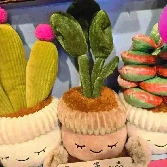 NWT Greenhouse by Russ  Plush Assorted Flower Plant Pack of 3, Size 12" - Picture 3 of 6